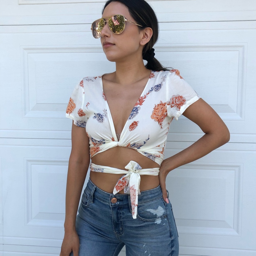Laura’s Boutique Wrap Crop Top